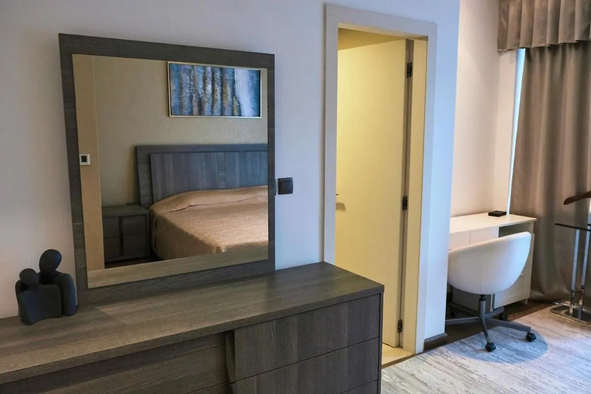 Elegant 2Br In Dubai Marina Apartment